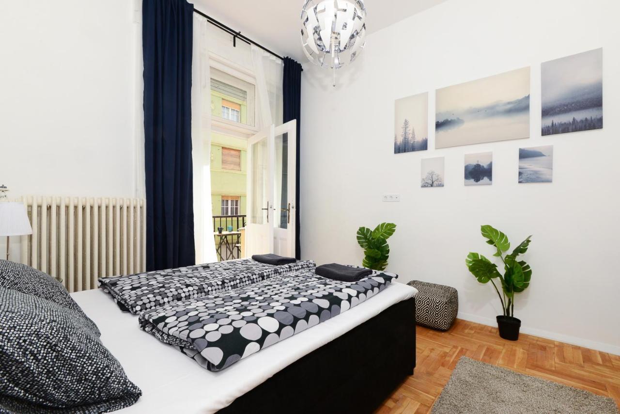 Akacfa 7 Two Bedroom Central Apartment บูดาเปสต์ ภายนอก รูปภาพ