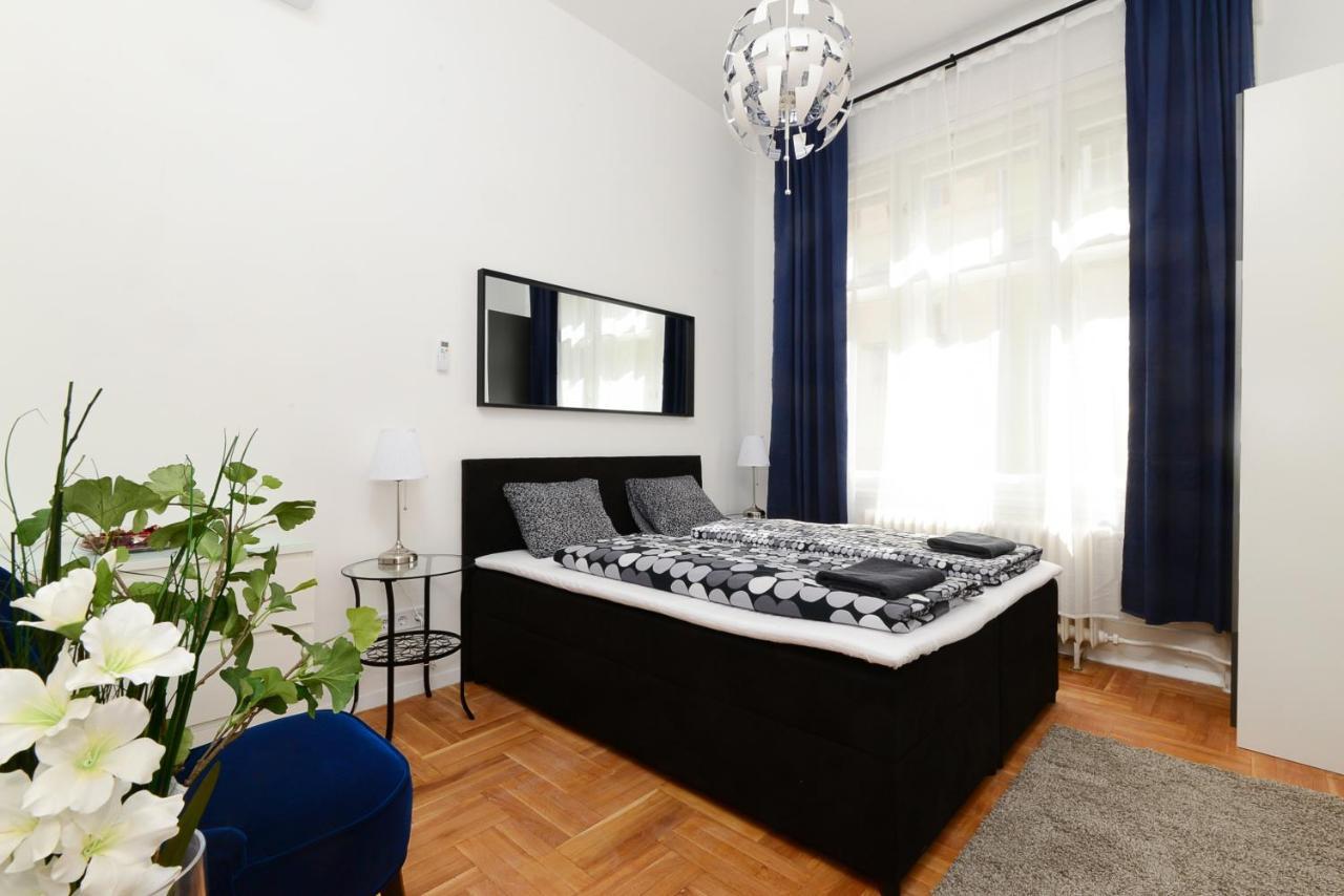 Akacfa 7 Two Bedroom Central Apartment บูดาเปสต์ ภายนอก รูปภาพ