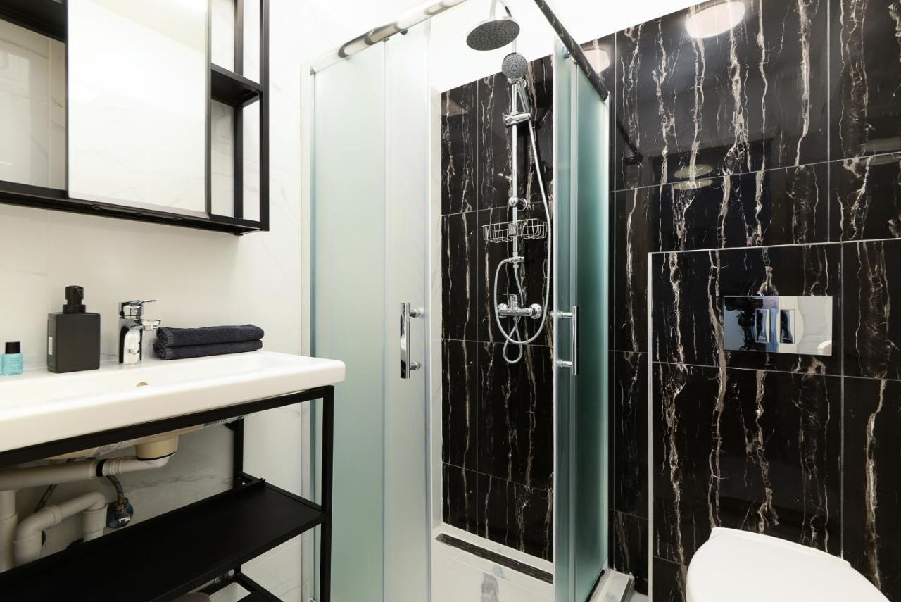Akacfa 7 Two Bedroom Central Apartment บูดาเปสต์ ภายนอก รูปภาพ