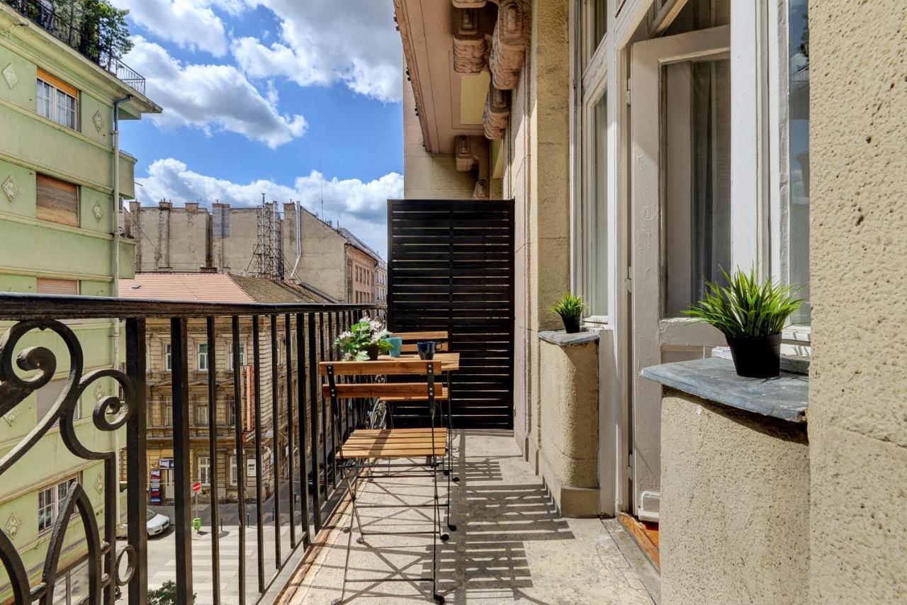 Akacfa 7 Two Bedroom Central Apartment บูดาเปสต์ ภายนอก รูปภาพ