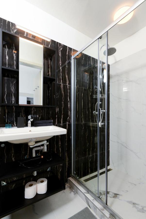 Akacfa 7 Two Bedroom Central Apartment บูดาเปสต์ ภายนอก รูปภาพ